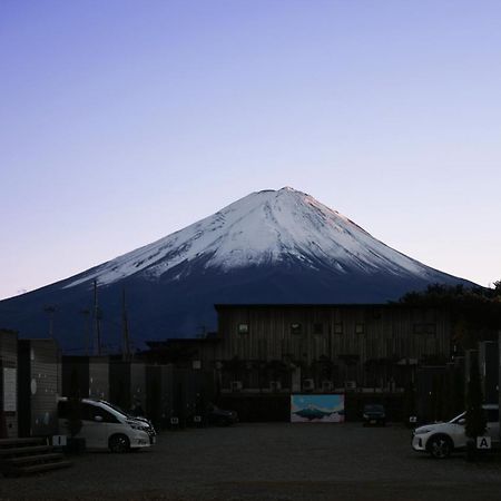 Mt Fuji Glamping Tourist Villa Kawaguchiko Fujikawaguchiko Ngoại thất bức ảnh